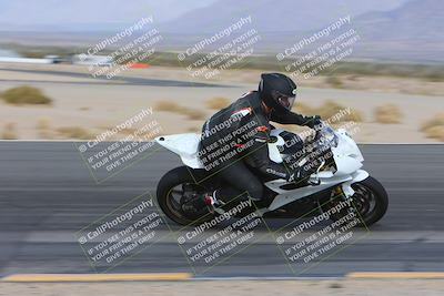 media/Jan-19-2024-Apex Assassins-CVMA Friday (Fri) [[74e94f2102]]/Trackday 1/Session 2 (Turn 12 Inside)/